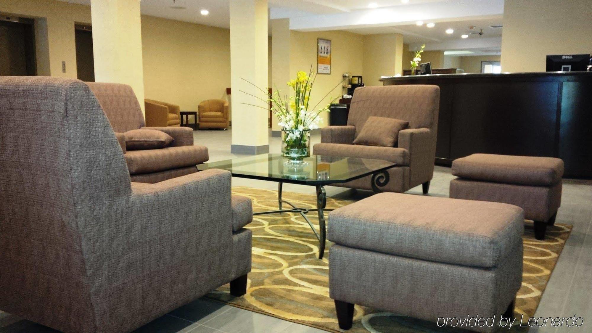 Courtyard By Marriott Regina Downtown Hotell Exteriör bild